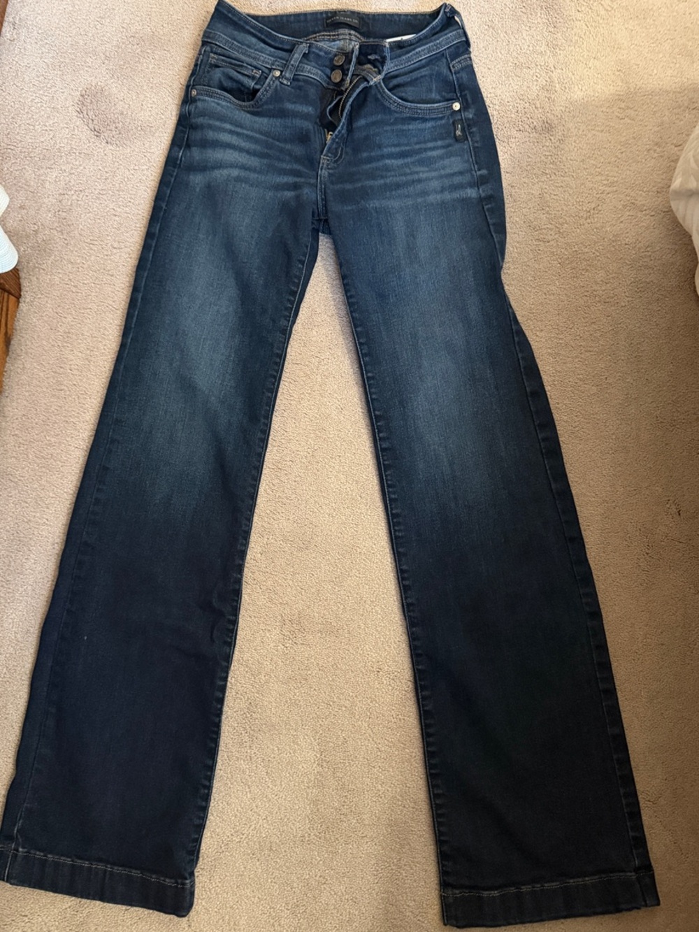 Dark Blue Wide-Leg Women's Jeans — Classic Flare Style